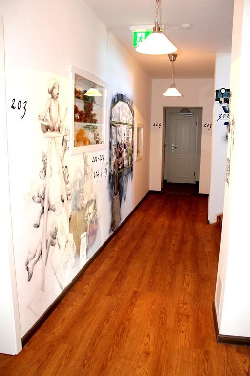 Spielzeughotel 3*
