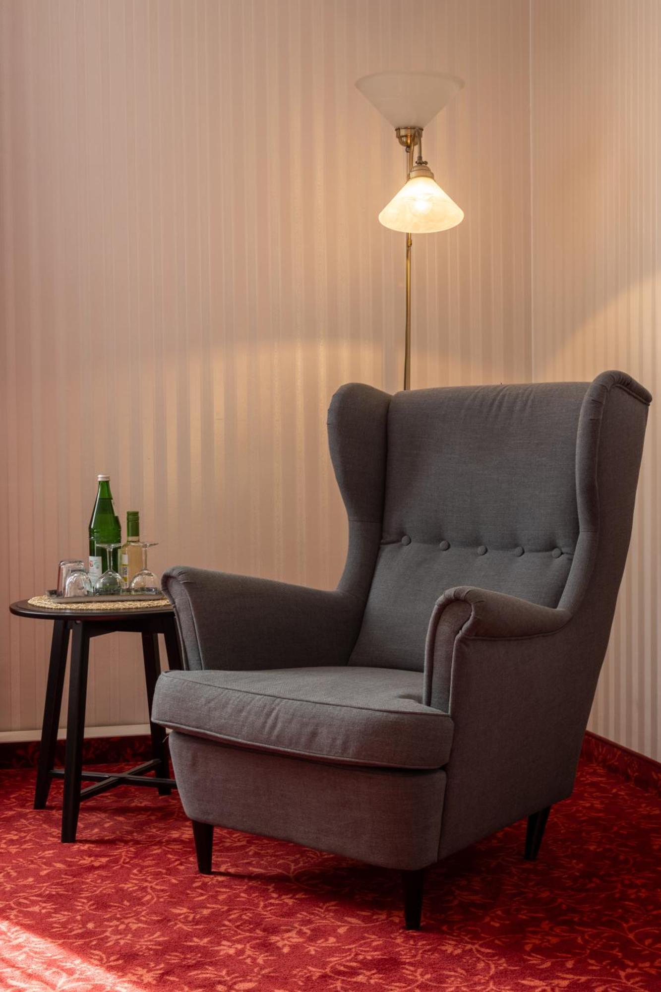 Spielzeughotel 3*