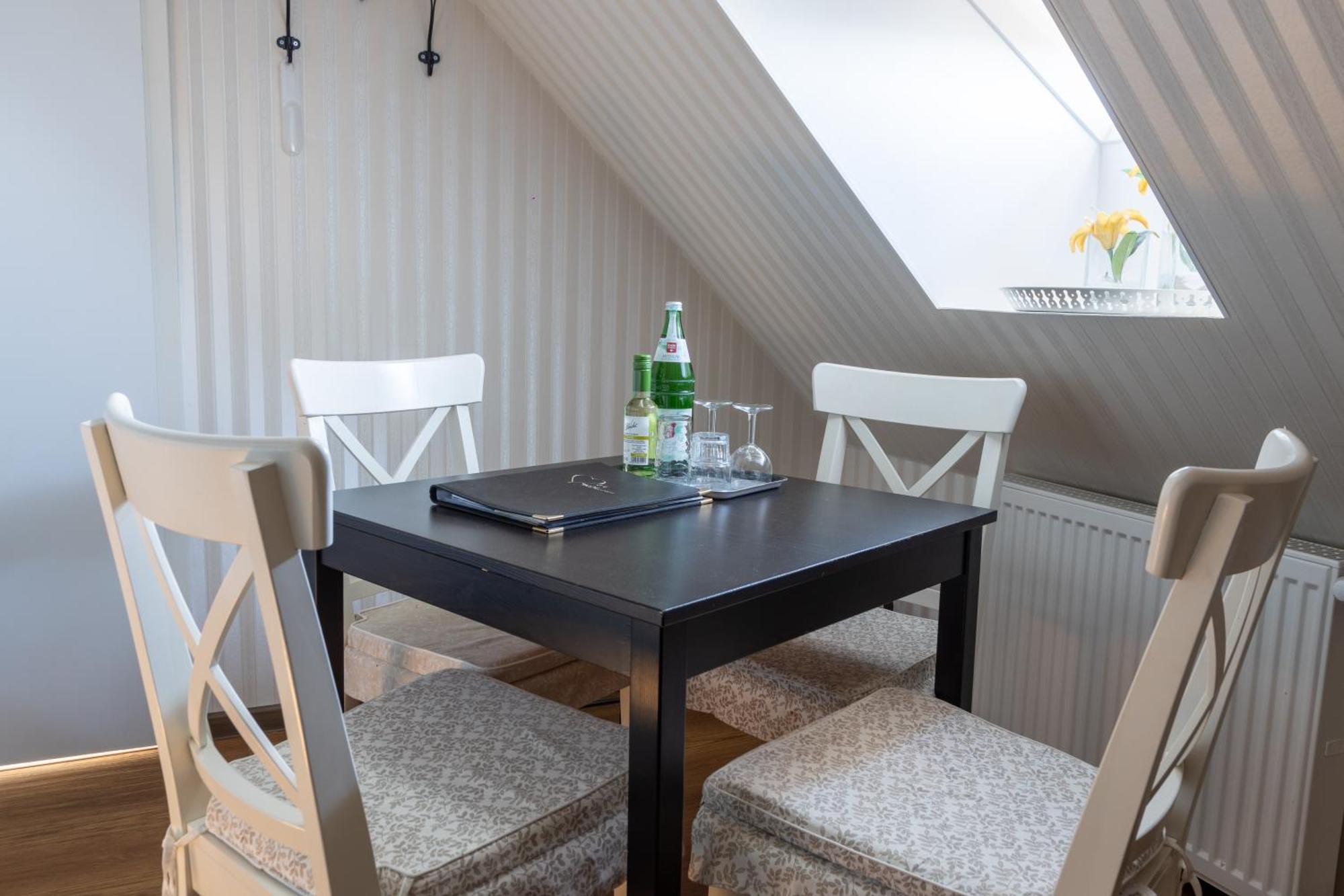 Spielzeughotel 3*